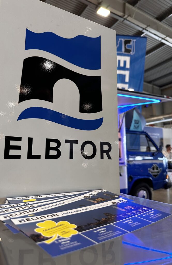 Gewinnspiel von Elbtor mobile auf der Bremen Classic Motorshow